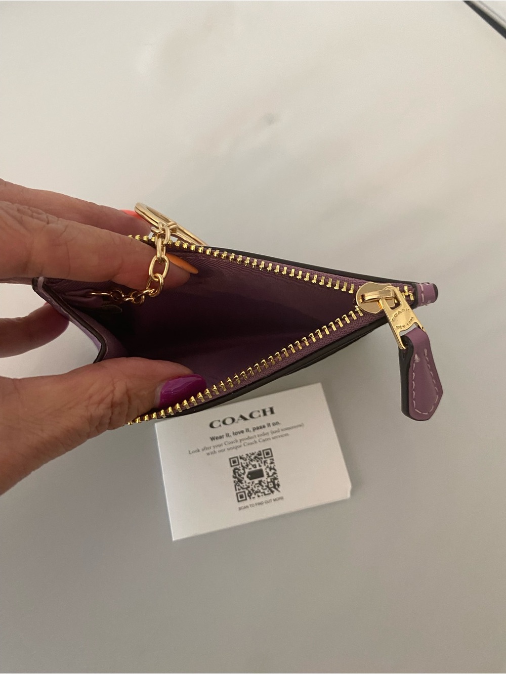 NWT - Coach Lavender Pink Yellow Floral Card Case/key Ring with Gold Coach Logo - Picture 7 of 7